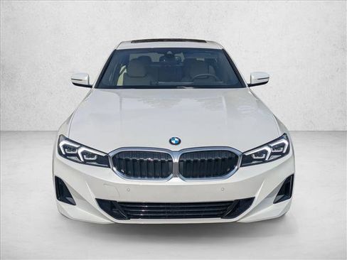 Used 2026 BMW 330i Sedan w/ Convenience Package image 5