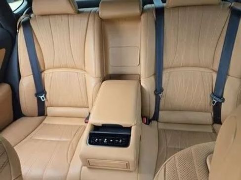 Used 2024 Lexus LS 500 w/ Interior Upgrade Package RWD image 5