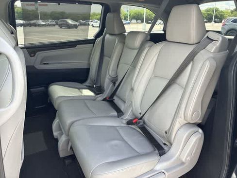 Used 2018 Honda Odyssey EX-L image 19