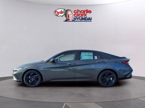 New 2026 Hyundai Elantra Sport image 2