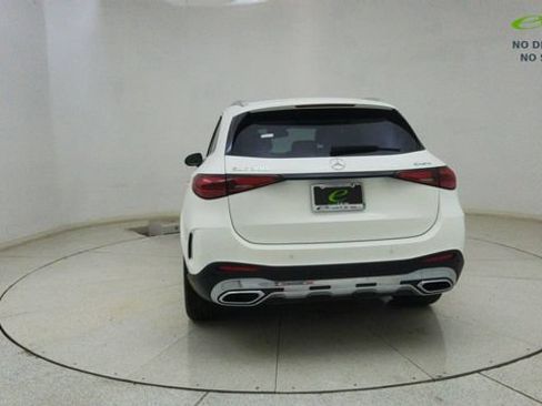 Used 2025 Mercedes-Benz GLC 300 4MATIC image 71