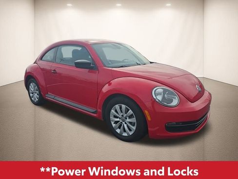 Used 2014 Volkswagen Beetle 1.8T image 3