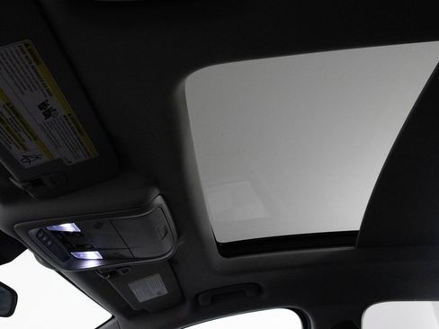 Certified 2023 Chevrolet Equinox LT image 33