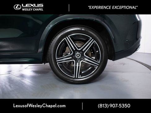 Used 2024 Mercedes-Benz GLE 350 4MATIC image 11