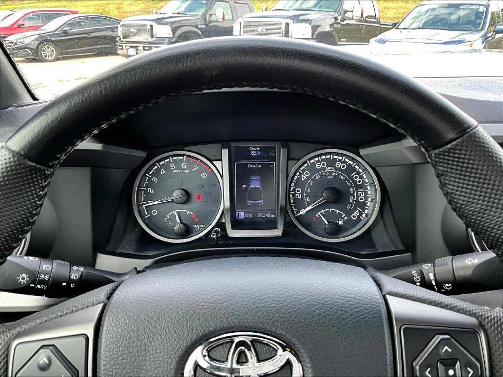 Used 2020 Toyota Tacoma 4x4 Double Cab image 16