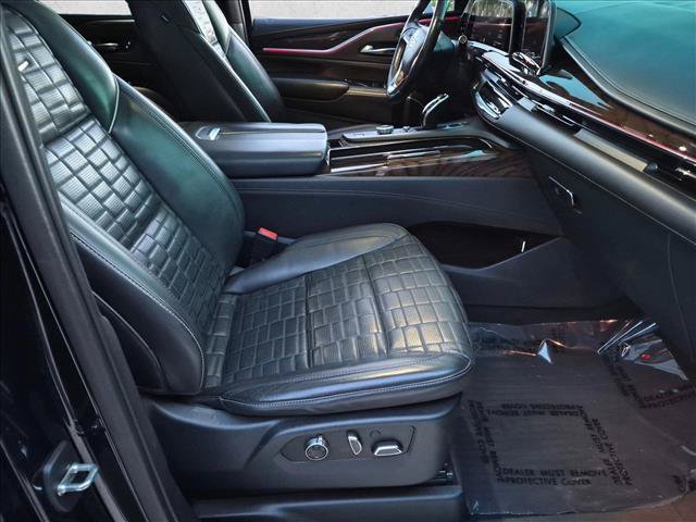 Used 2021 Cadillac Escalade Sport Platinum RWD image 23