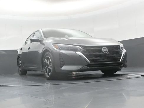 Used 2024 Nissan Sentra SV FWD image 45