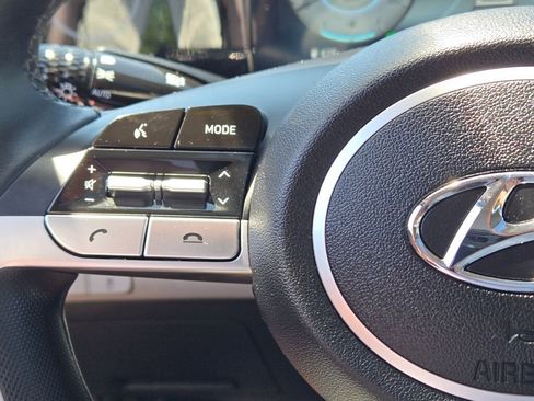 Used 2023 Hyundai Elantra Limited w/ Cargo Package FWD image 40