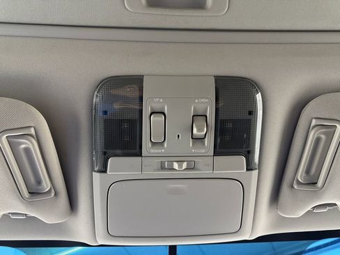 Used 2011 Subaru Outback 2.5i Premium image 20