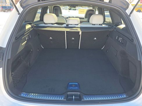 New 2026 Mercedes-Benz GLC 300 4MATIC image 19