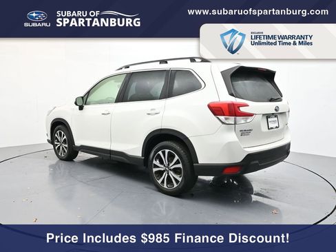 Used 2022 Subaru Forester Limited image 5