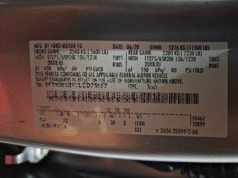 Used 2020 Ford F350 Platinum w/ FX4 Off-Road Package image 99