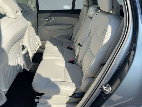 New 2026 Volvo XC90 T8 Ultra w/ Protection Package Premier AWD/4WD image 14