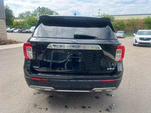 Used 2023 Ford Explorer XLT w/ Equipment Group 202A AWD/4WD image 6