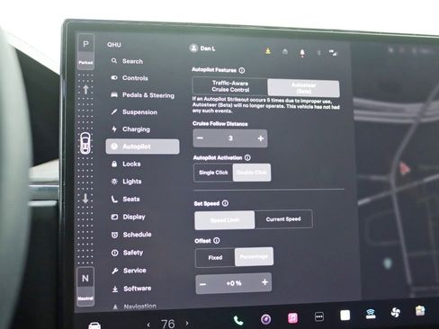 Used 2024 Tesla Model X image 25