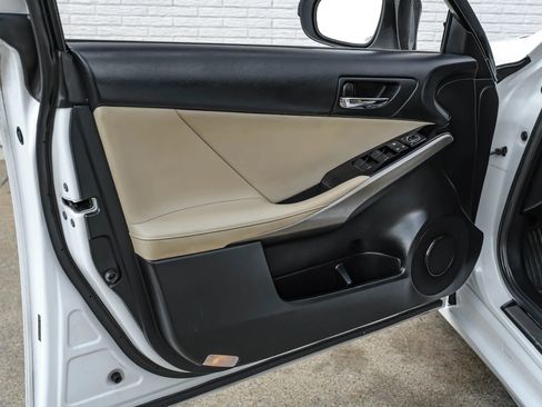 Used 2015 Lexus IS 250 w/ Navigation System Package RWD image 43