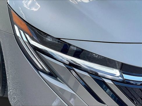 New 2026 Nissan Sentra SV w/ Floor Mat Package FWD image 32