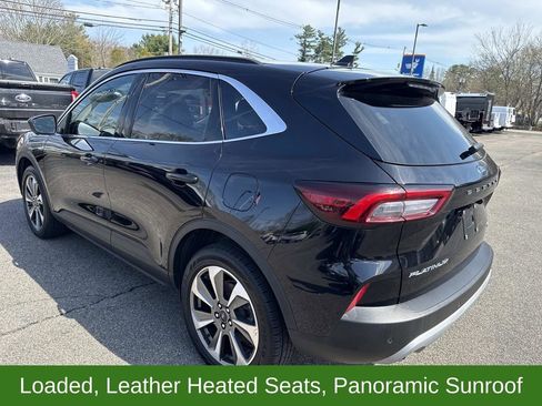 Certified 2024 Ford Escape Platinum AWD/4WD image 3