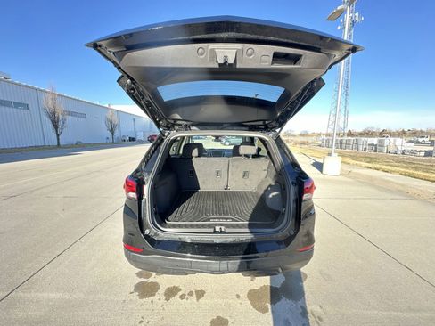 Used 2024 Chevrolet Equinox LS w/ LS Convenience Package image 25