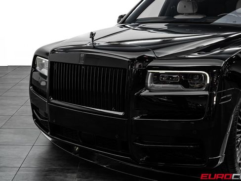 Used 2022 Rolls-Royce Cullinan w/ Cullinan Package AWD/4WD image 15