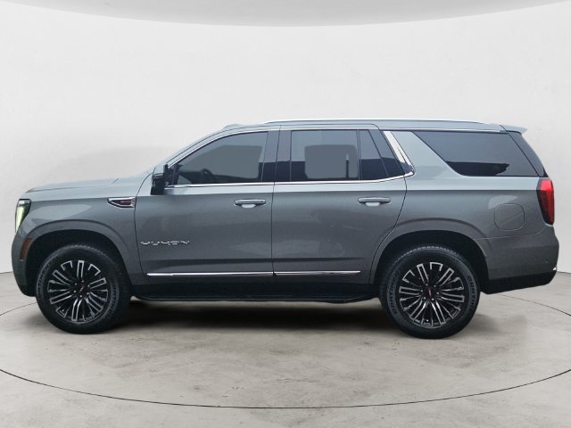 Used 2025 GMC Yukon Elevation w/ Technology Package AWD/4WD image 8