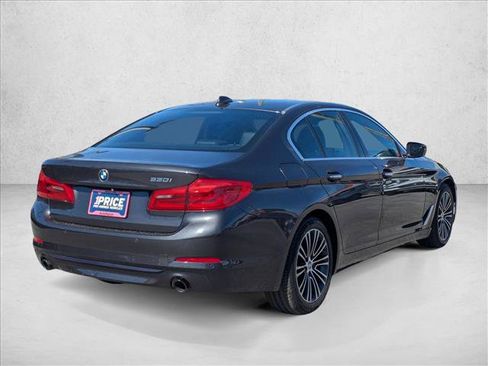 Used 2018 BMW 530i image 5