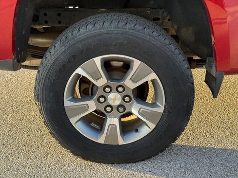 Used 2016 Chevrolet Colorado Z71 image 6