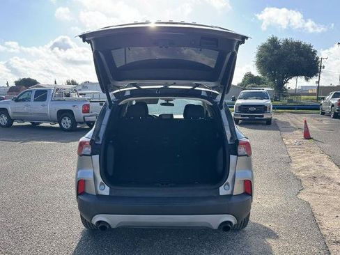 Certified 2022 Ford Escape SE w/ Convenience Package FWD image 5
