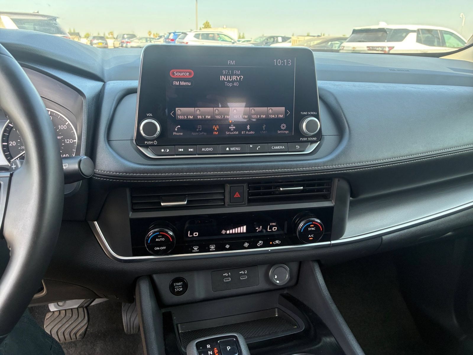 Used 2025 Nissan Rogue SV FWD image 16