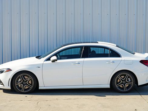 Used 2021 Mercedes-Benz A 35 AMG 4MATIC image 49