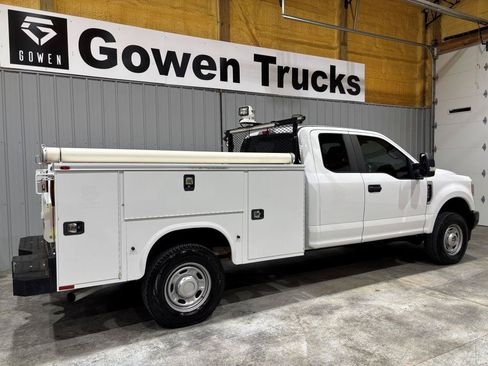 Used 2019 Ford F250 XL w/ Power Equipment Group AWD/4WD image 6