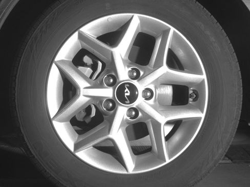 Used 2025 Kia Soul LX w/ LX Technology Package FWD image 12