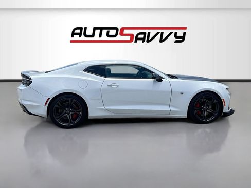 Used 2022 Chevrolet Camaro SS RWD image 8