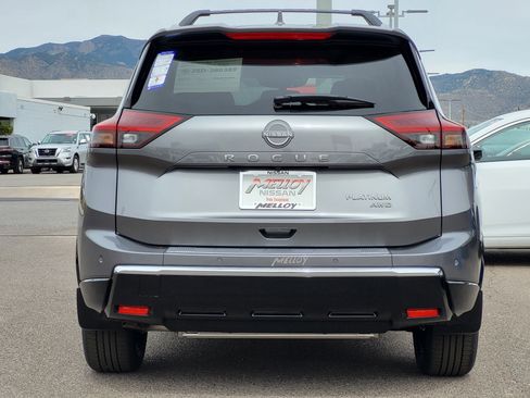 New 2026 Nissan Rogue Platinum w/ Platinum Premium Package AWD/4WD image 5