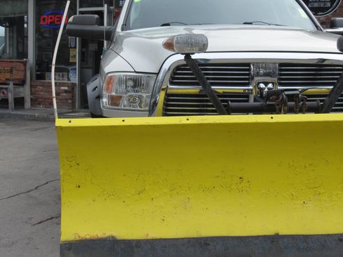 Used 2010 Dodge Ram 2500 Truck SLT w/ Big Horn Regional Pkg image 3