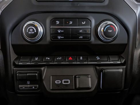 Used 2024 GMC Sierra 3500 Pro image 25