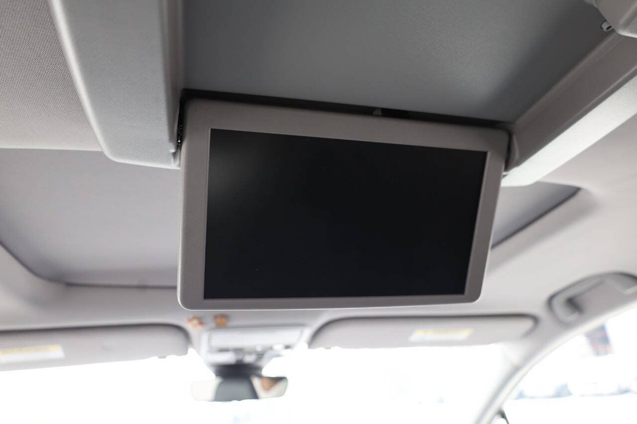 Used 2023 Honda Odyssey Touring image 24