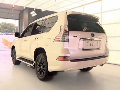 Used 2023 Lexus GX 460 Premium w/ Premium Plus Package AWD/4WD image 5