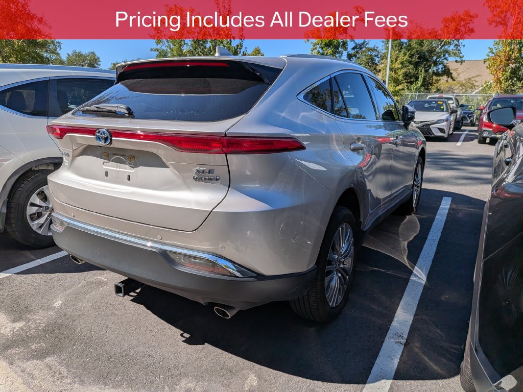 Used 2021 Toyota Venza XLE w/ Softex Package AWD/4WD image 7