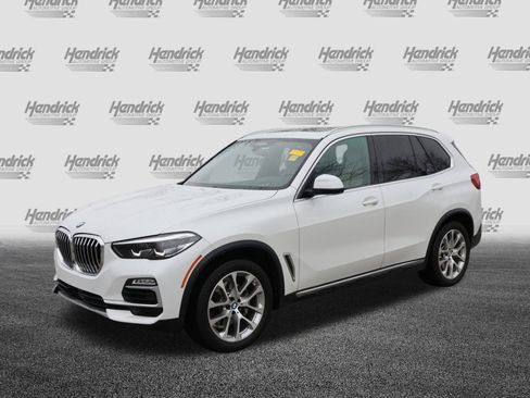 Used 2021 BMW X5 xDrive40i w/ Premium Package 3 image 5