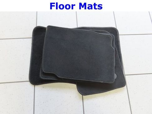 Used 2018 Ford Fusion SE w/ Fusion SE Technology Package image 30