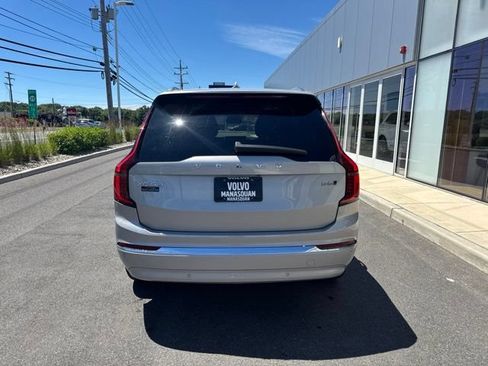 Certified 2025 Volvo XC90 B6 Plus AWD/4WD image 4