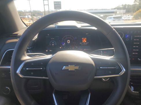 Used 2025 Chevrolet Tahoe LT image 20