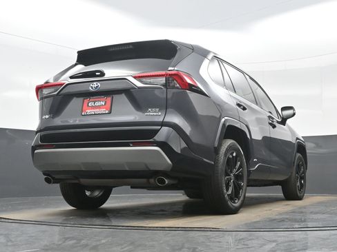 Used 2022 Toyota RAV4 XSE image 32