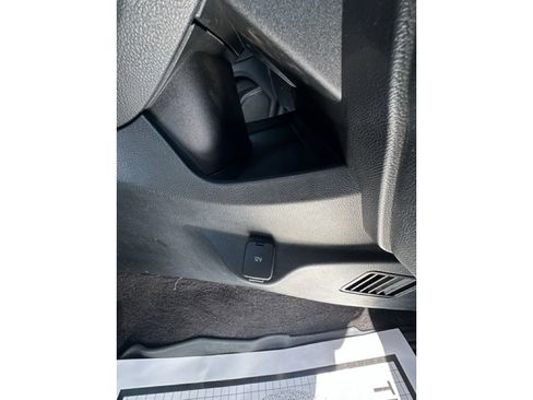 Used 2020 Ford Edge ST-Line w/ Cold Weather Package image 26