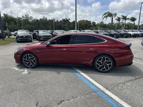 Used 2025 Hyundai Santa Fe Limited image 9