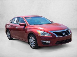 Used 2015 Nissan Altima 2.5 S w/ Power Driver Seat Package FWD video 3