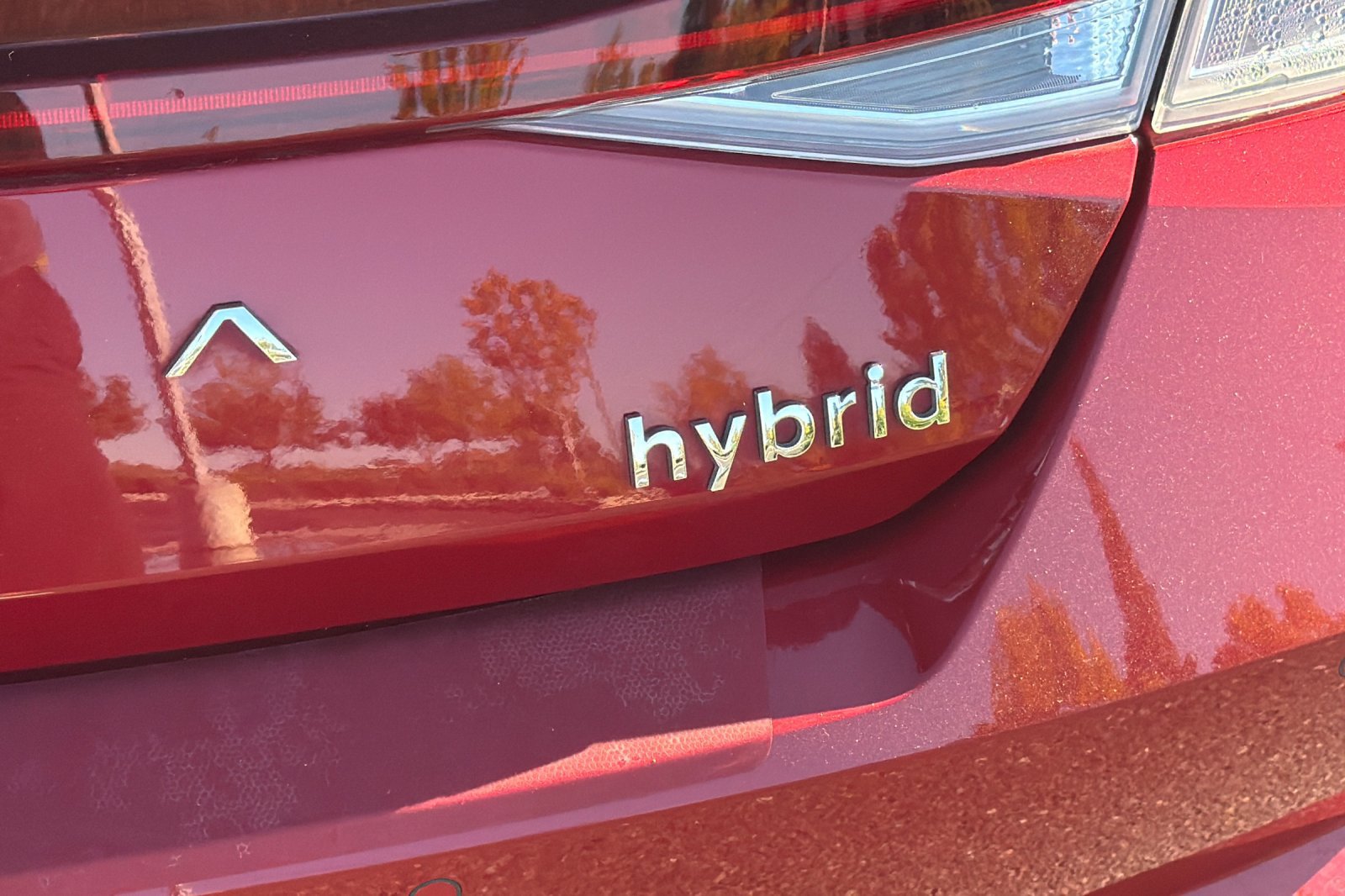 Used 2023 Hyundai Elantra Limited FWD image 14