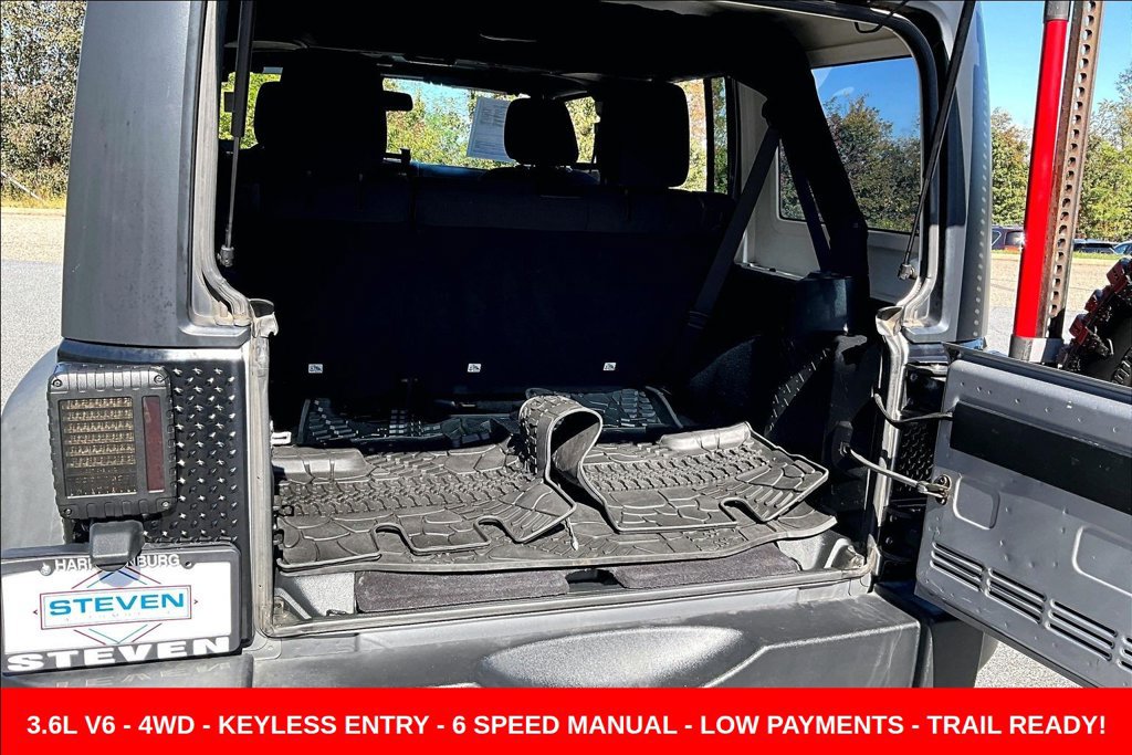 Used 2017 Jeep Wrangler Unlimited Sport w/ Quick Order Package 23S AWD/4WD image 26