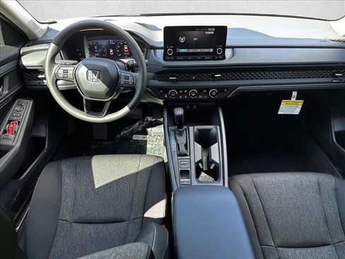 New 2025 Honda Accord SE image 15